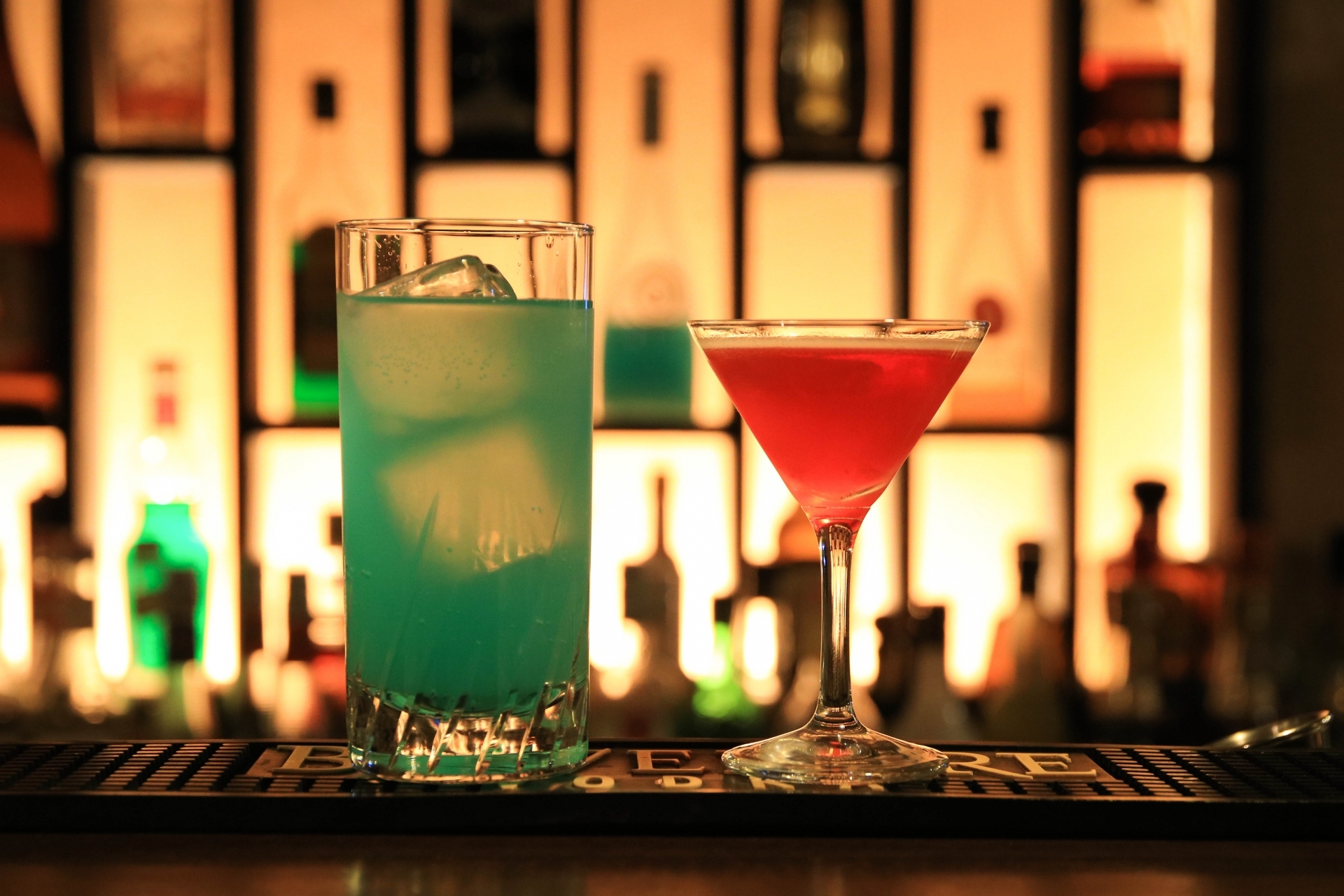 バー・カクテル